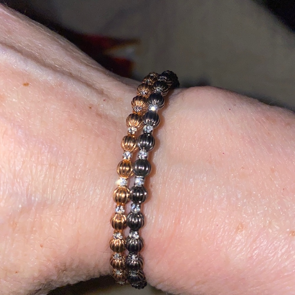Wire bracelets rose gold tone and black tone color